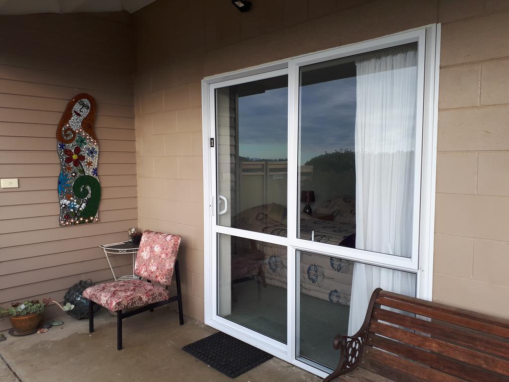 Riverton Holiday Park מראה חיצוני תמונה